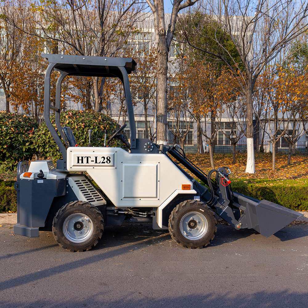 HT-L28 TELESCOPIC ARM MINI LOADER 全液压四驱轮胎式小型装载机