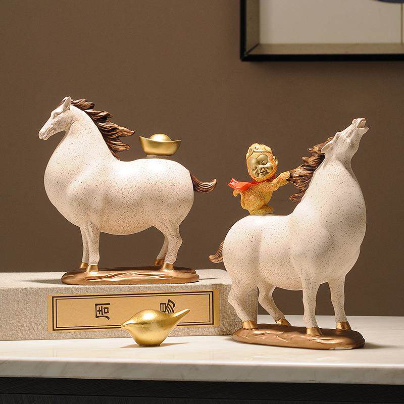 马上有钱家居客厅酒柜装饰品摆件老板办公室桌面摆设马到成功创意