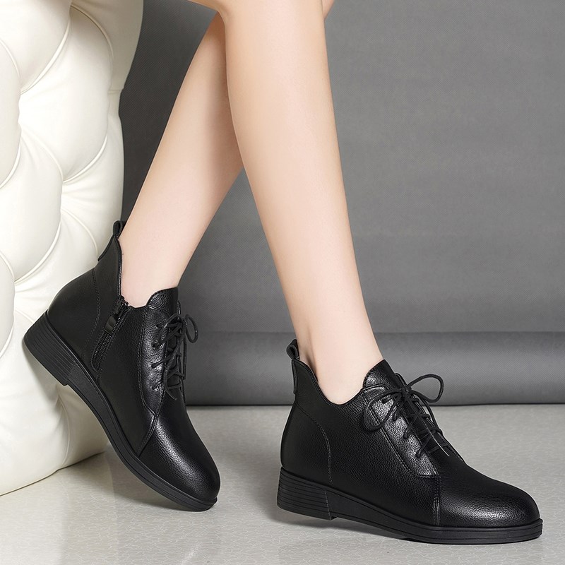 英伦风马丁靴女春秋单靴2024年C新款女鞋小个子软底显瘦百搭短靴