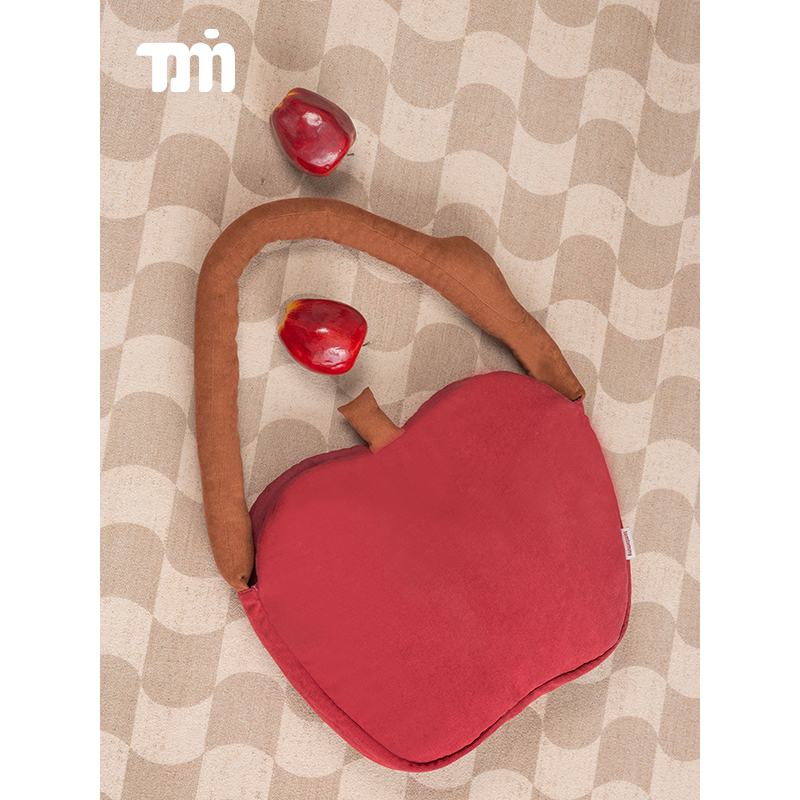 puui原创自制苹果包腋下包