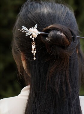 粉蓝色缠花发簪滴油l檀木簪可爱水蜜桃盘发后脑勺战 国跑后压