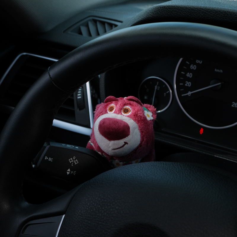 汽车怀挡装饰草莓熊车饰车内饰品摆件车载玩偶雨刮器公仔转向灯档