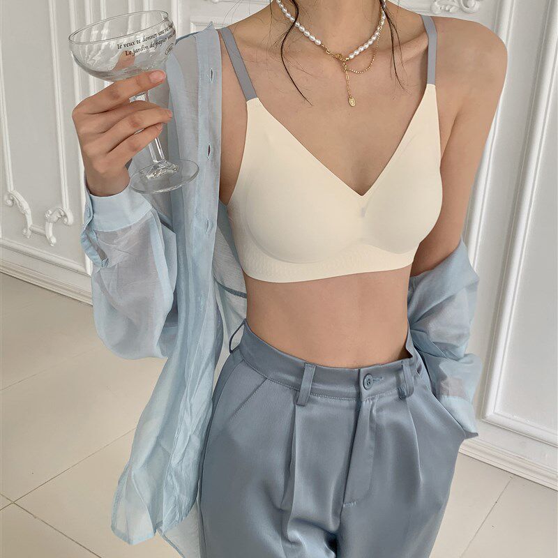 奶嘴式裸a感bra一片式无痕内衣女小胸聚拢收副乳防下垂无钢圈文胸