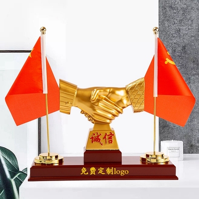领导办公室高档桌面摆件握手大号店铺收银台前台装饰开业商务礼品
