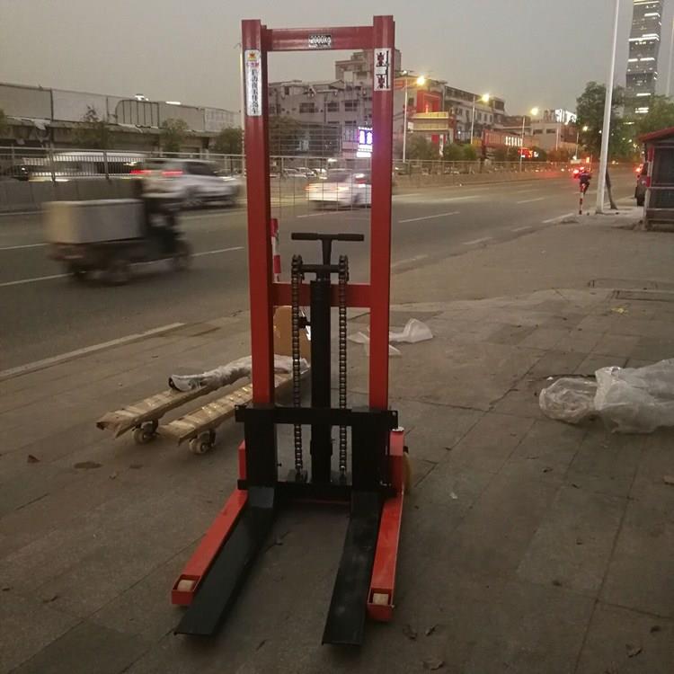 手动液压堆高车小型升降叉车1吨2吨3吨液压堆垛车库托盘堆高叉车