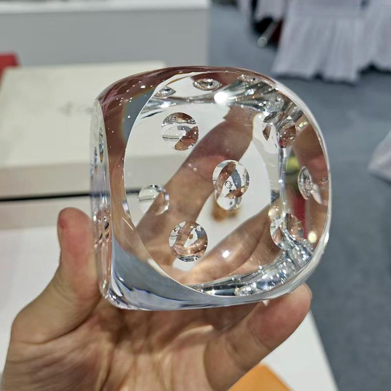 欧美水晶透明骰子摆件样板房卧室客厅酒柜软装饰品棋牌室道具