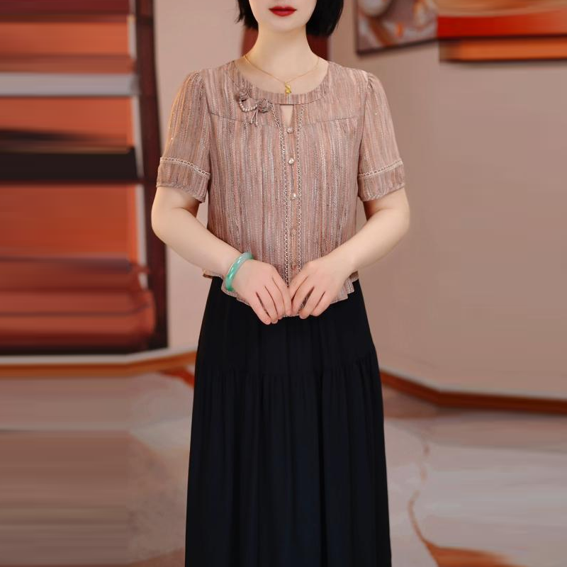 夏季连衣裙拼接两件妈妈女遮肚假裙子中年显瘦新款2026藏肉时髦