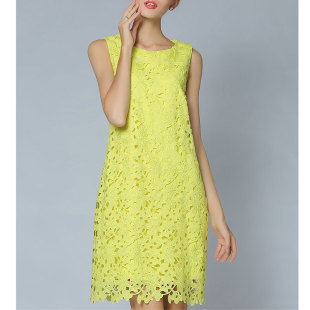 无袖黄色背心a字红色水溶花蕾丝连衣裙子夏镂空大码胖mm白色女夏