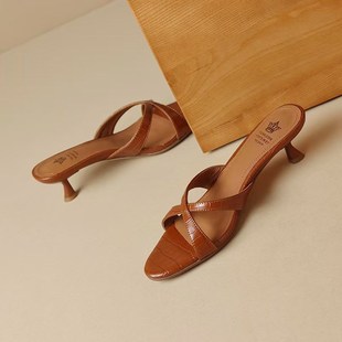 细跟中跟露趾凉拖 女外穿2025新款 头层牛皮真皮法式 交叉带棕色拖鞋