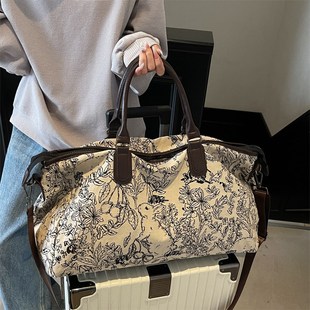 女士外出旅行包时尚大容量2025新款出差旅游包轻便健身手提行李袋