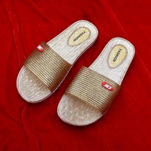 新款 水晶塑料拖鞋 软底沙滩居家用室内防滑浴室地板妈妈女夏凉拖鞋