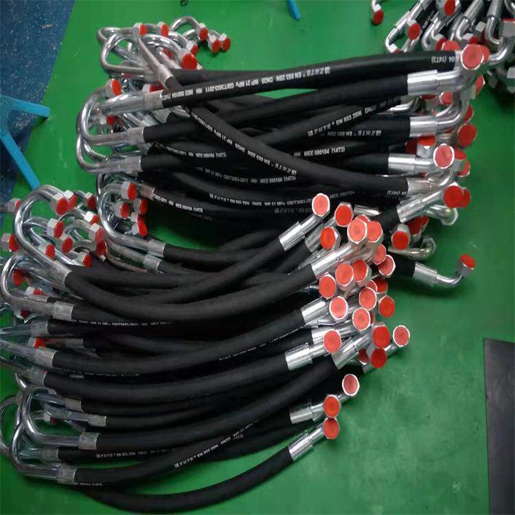 ZL50G2-05022软管总成19-1495装载机液压管生产厂家