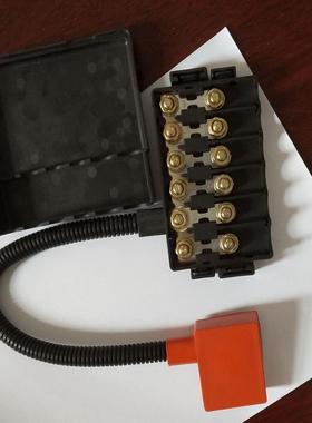 BX2066 6路保险丝盒新能源保险丝盒82005-A9001电瓶正极保险盒