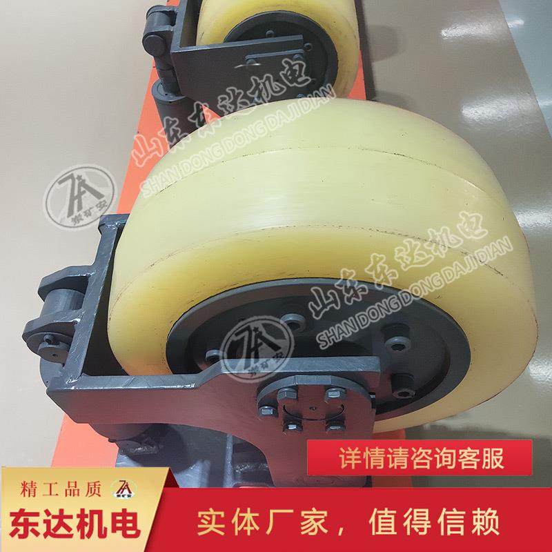 LS30缓冲滚轮罐耳300mm煤矿提升导向轮 双轮滚轮挂耳