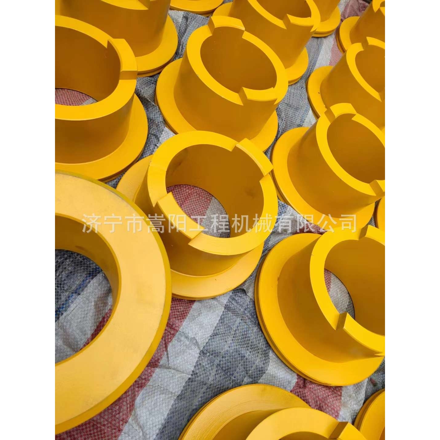 21N-70-14220挖掘机PC1250-7铲斗销轴衬套生产厂家