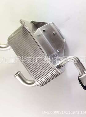 JB3G-7A095-BA适用福特RANGER 油冷器 机油散热器AB39-7A095-BB