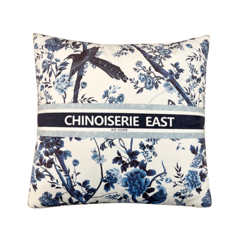 中式蓝抱枕被子二合一两用国风花鸟客厅沙发午睡S折叠毯子车载靠