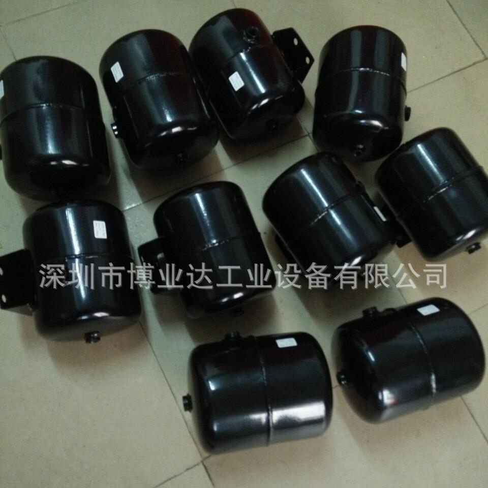 厂家供应江苏小型储气罐+苏州小型储存气体罐+无锡黑色小型储气罐