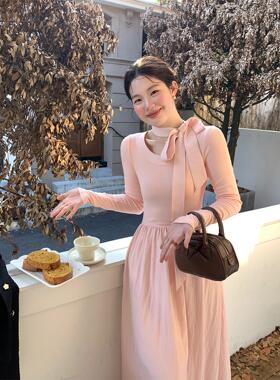 火火火【奶霜桃桃】韩版挂脖针织长袖连衣裙女温柔风收腰秋季长裙