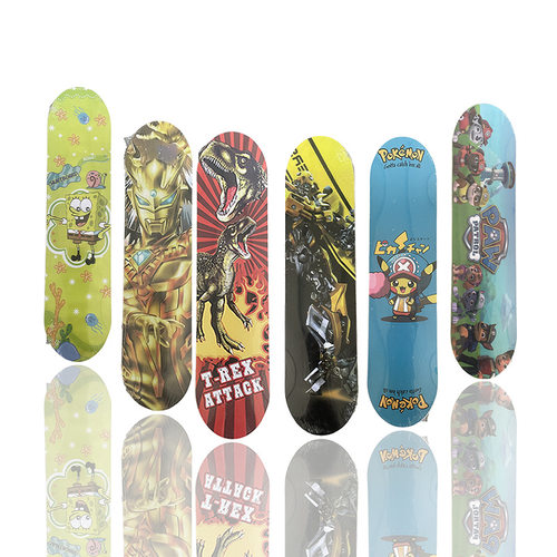 儿童入门双翘四轮双面卡通滑板