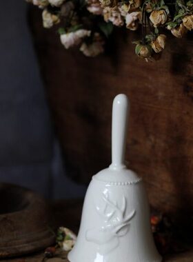 大牌原单 美式乡村风格鹿头浮雕陶瓷摇铃 拍摄布景道具 特色摆件