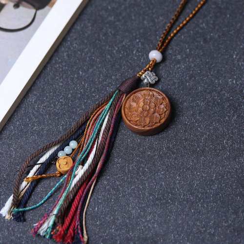 天然老山檀香八宝莲花手机汽车挂件车载挂饰持久香牌老银配件翡翠