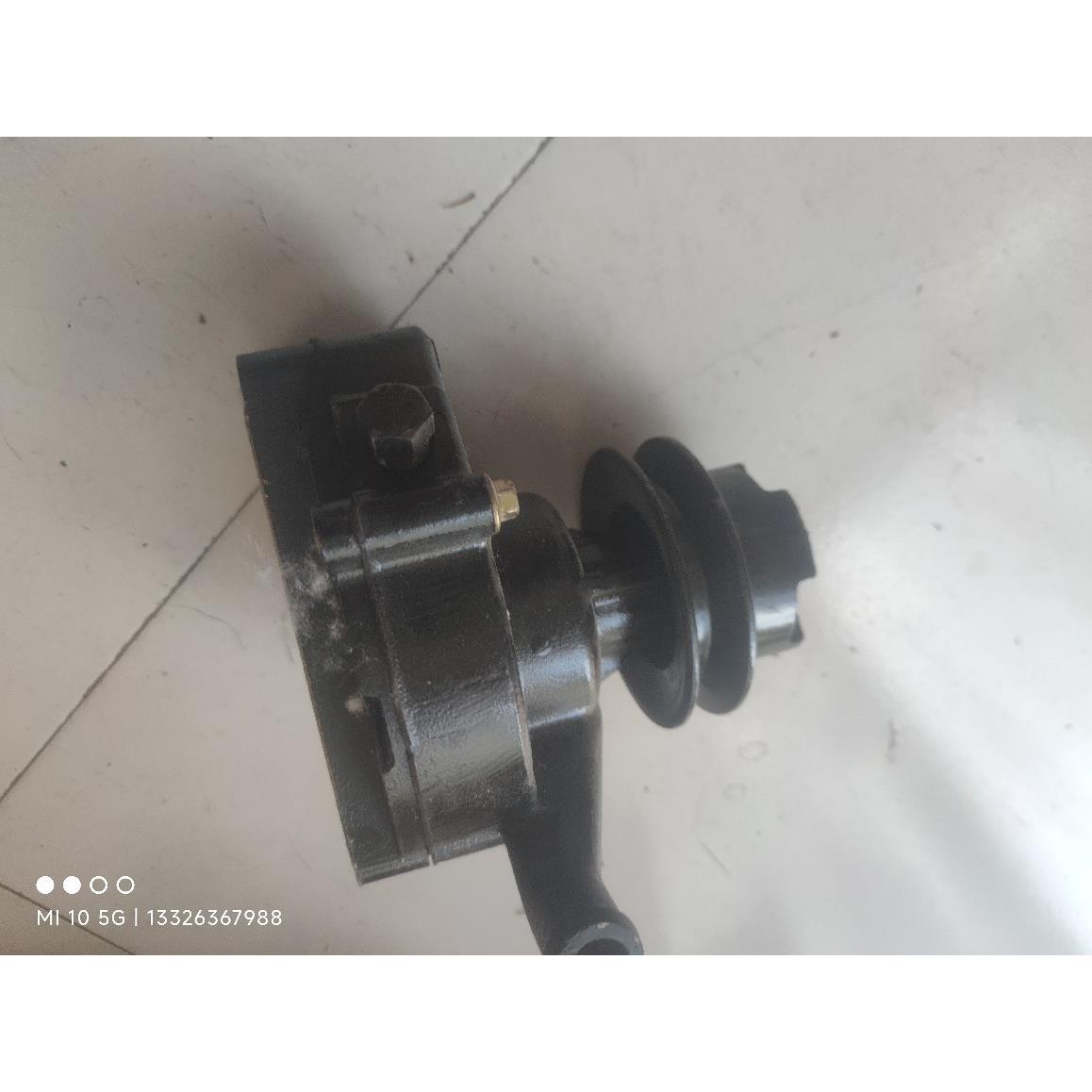 销售山东潍坊柴油机潍柴潍坊ZH4100水泵（5孔、6孔、10孔）冷却泵