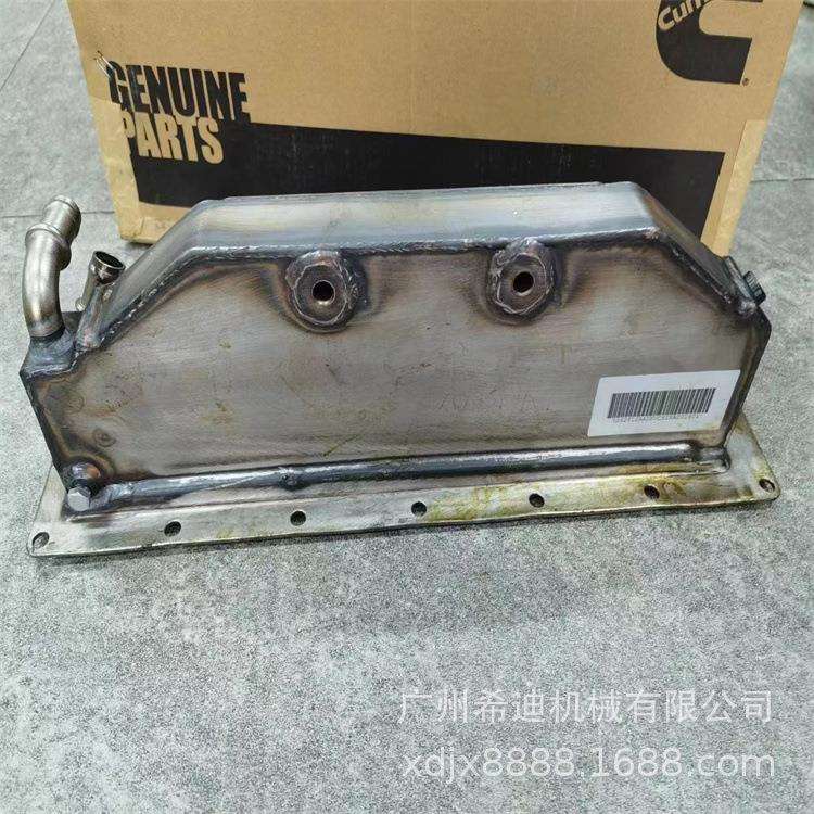 PC200-6 PC200-7 PC210-7 PC220-7 6BT5.9 6D102发动机中冷器