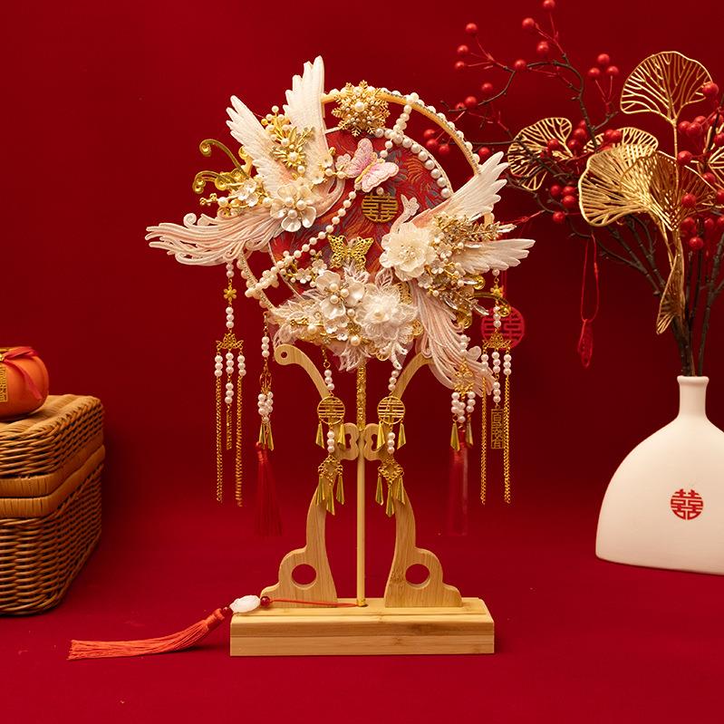 团扇新娘结婚中式重工喜扇秀禾婚礼成品扇子出嫁双面双色纯手工