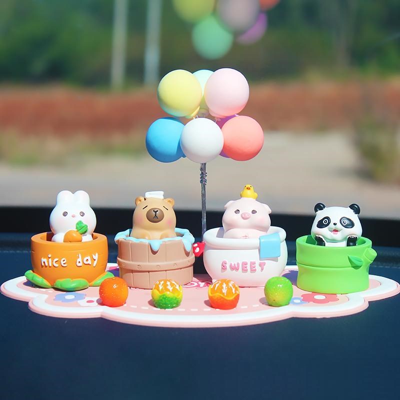 可爱摇头小猪汽车摆件车载车内饰品女创I意车上中控台装饰用品大