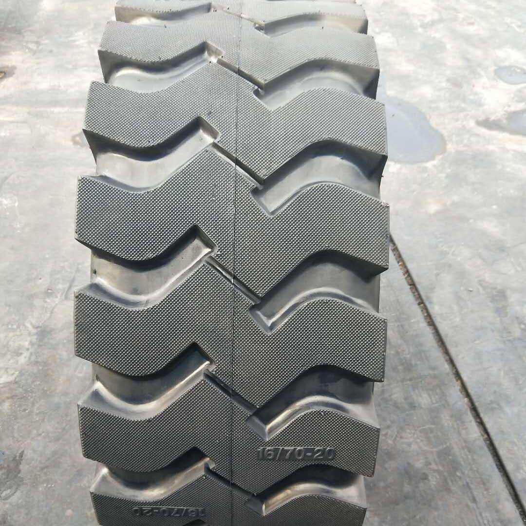 工程机械装载机轮胎16/70-20 燕尾花纹小铲车轮胎