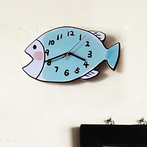 北欧挂钟表现代简约可爱个性卡通C创意小鱼超静音卧室时钟家用壁