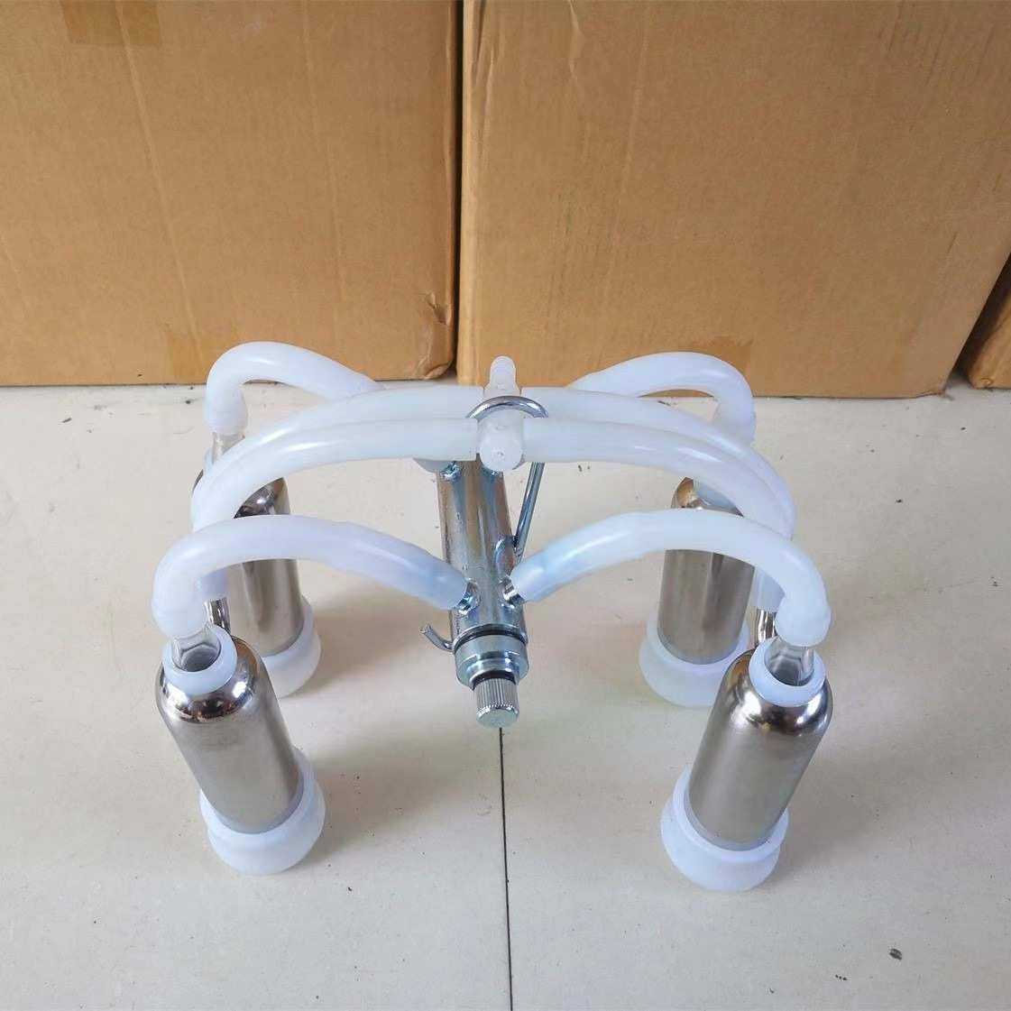 挤奶机配件集乳器杯组活塞式集乳器奶牛杯组吸奶机器挤奶机器