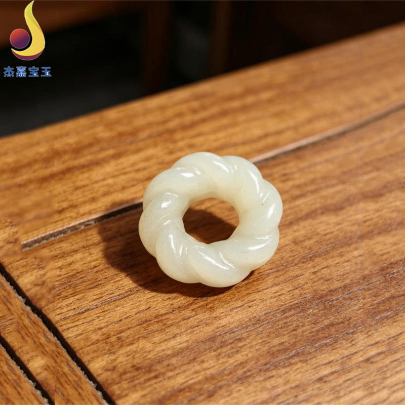 【扭转乾坤】天然和田玉晴水色麻花圆环玉环吊坠手链圆圈配饰男女