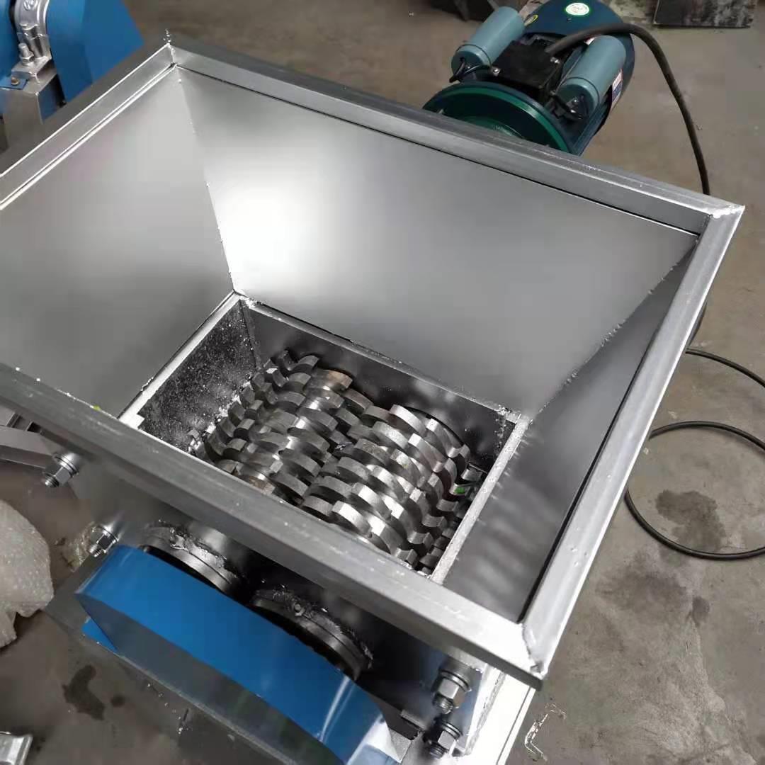 机箱刀片规格齐全大型金属双轴撕碎机塑料橡胶机头料单轴粉碎机