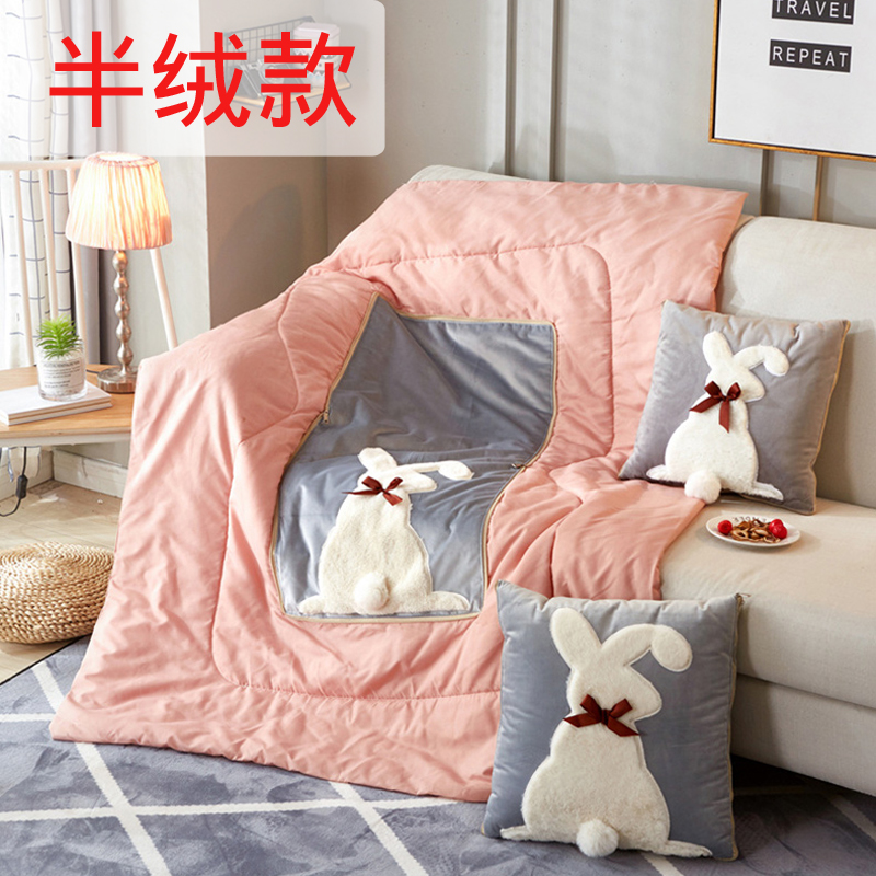 卡通抱枕被e子两用加厚保暖冬季沙发枕头靠垫被办公室午休珊瑚绒