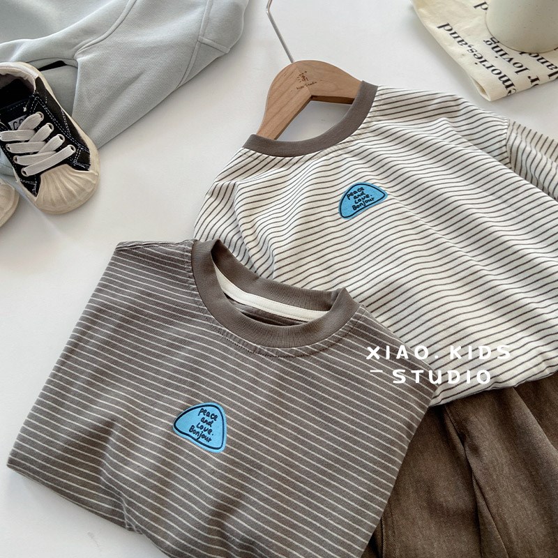 超洋气~儿童秋季豆绿色系条纹长袖T恤男童女童百搭薄款春秋打底衫