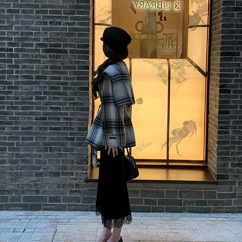 只有妮 属于姐姐 秋冬格纹翻领短款双面呢外套高级气质羊毛大衣女