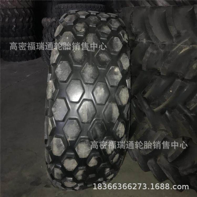 振动式压路机工程轮胎23.1-26四边形C-7花纹加深层级耐磨抗造轮胎