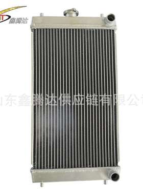 PC20 09-1挖掘机水箱散热器 铝制水箱总成22L-03-21111