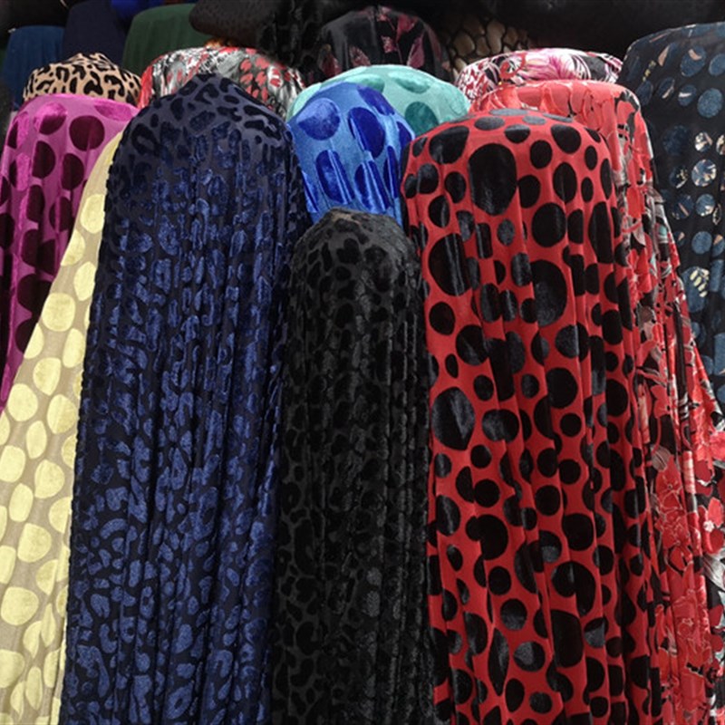 波点黑色豹纹弹力烂花绒镂空丝绒布料连衣裙旗袍舞蹈服表演服面料