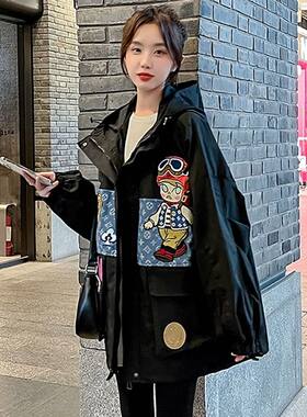 黑色拼接牛仔短外套女2024春秋季新款小个子休闲宽松减龄爆款风衣