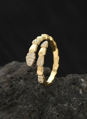 2024年新款微镶锆石气质开口戒指女小众设计感蛇骨指环精致食指戒