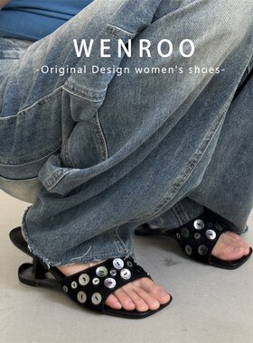 法式小众黑色楔h型凉鞋女低跟2025夏季新款巨好看钮扣高跟拖鞋外