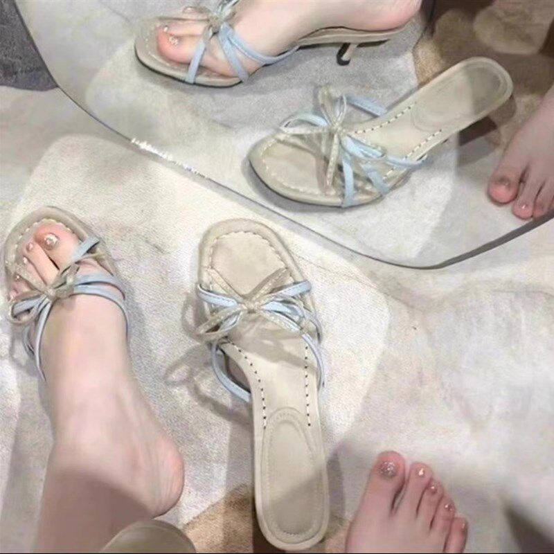 法式凉鞋a女夏季新款细跟蝴蝶结浅蓝细带露趾小猫跟绒面气质凉拖
