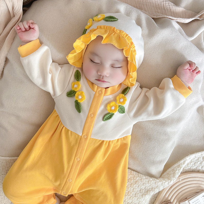 婴儿连体衣春秋装长袖薄款女宝宝可爱超萌满月百天公主哈衣外出服