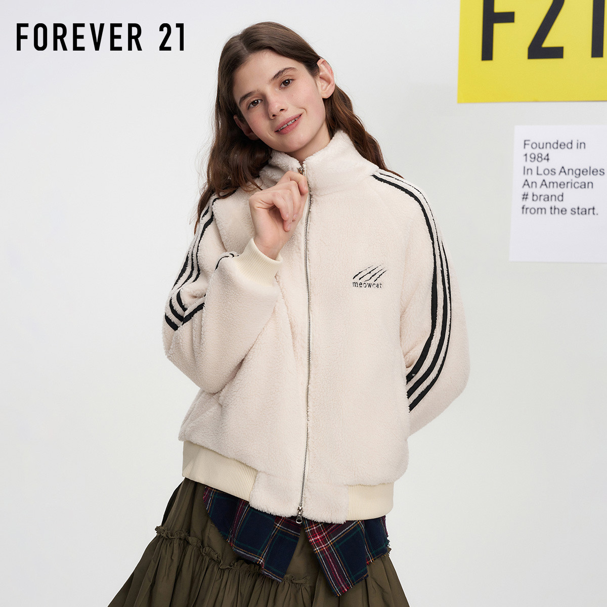 FOREVER21仿羊羔毛棒球服外套