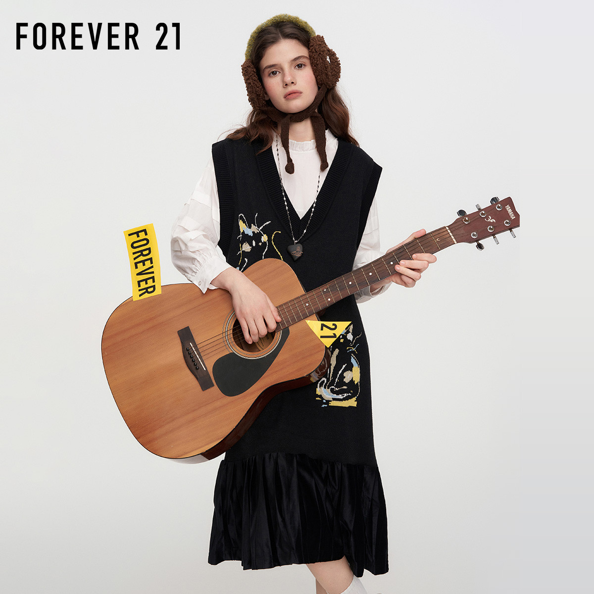 FOREVER21猫咪针织连衣裙