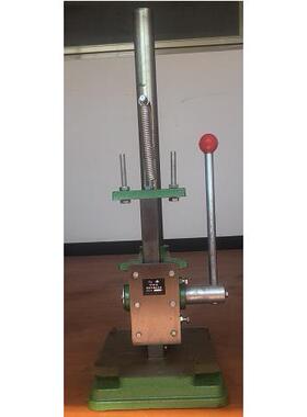 供应手动冲压机JS 32利秦牌