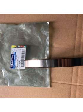 山推推土机D65EX推土机配件油封07012-10110